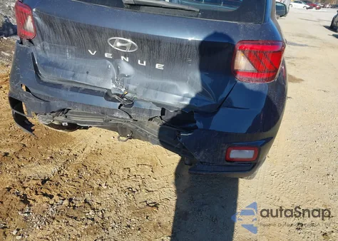 2021 Hyundai Venue Denim z USA, uszkodzony, nr VIN KMHRC8A30MU086992